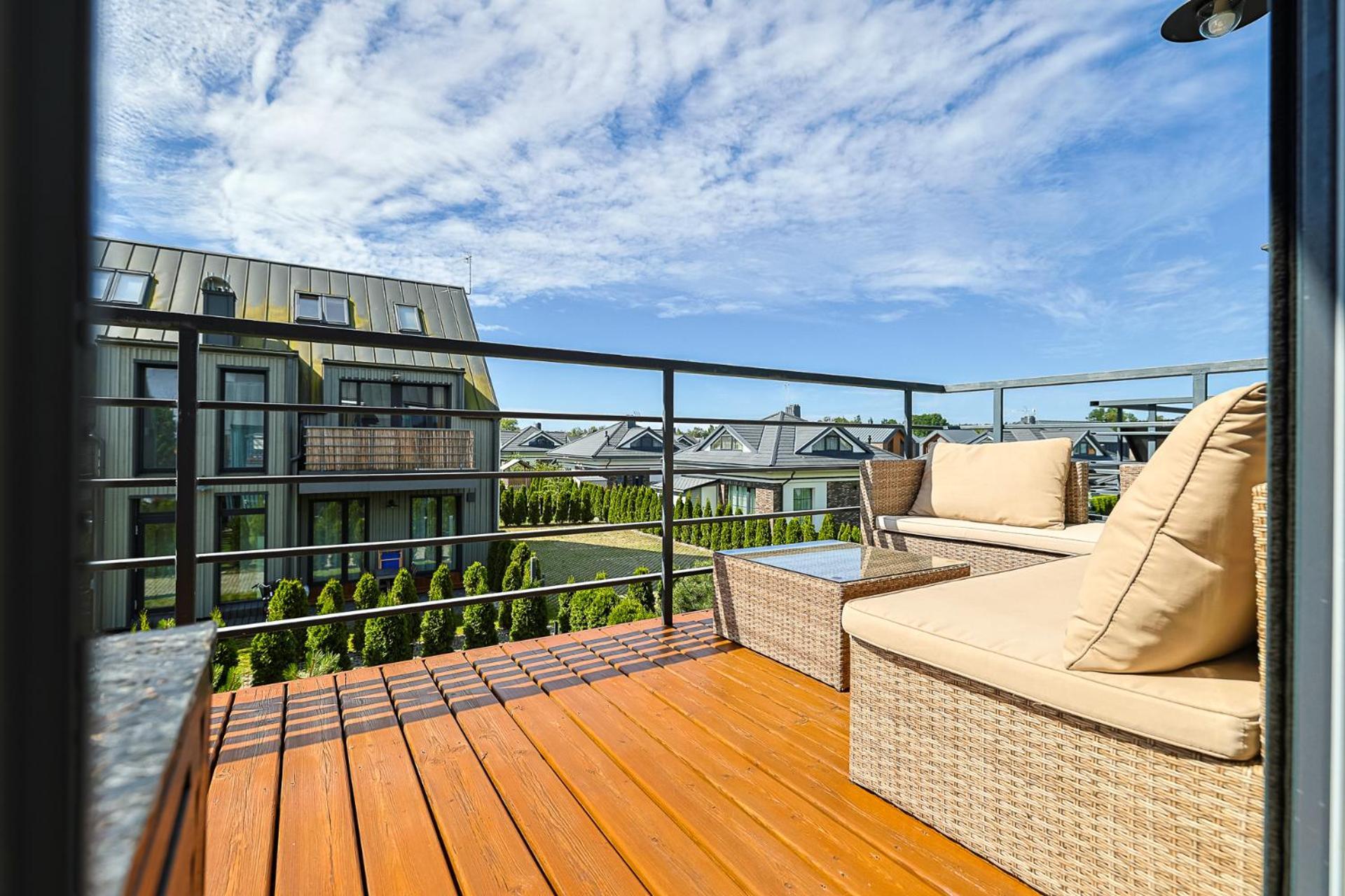 Green Shine Apartment, By Cohost Palanga Esterno foto